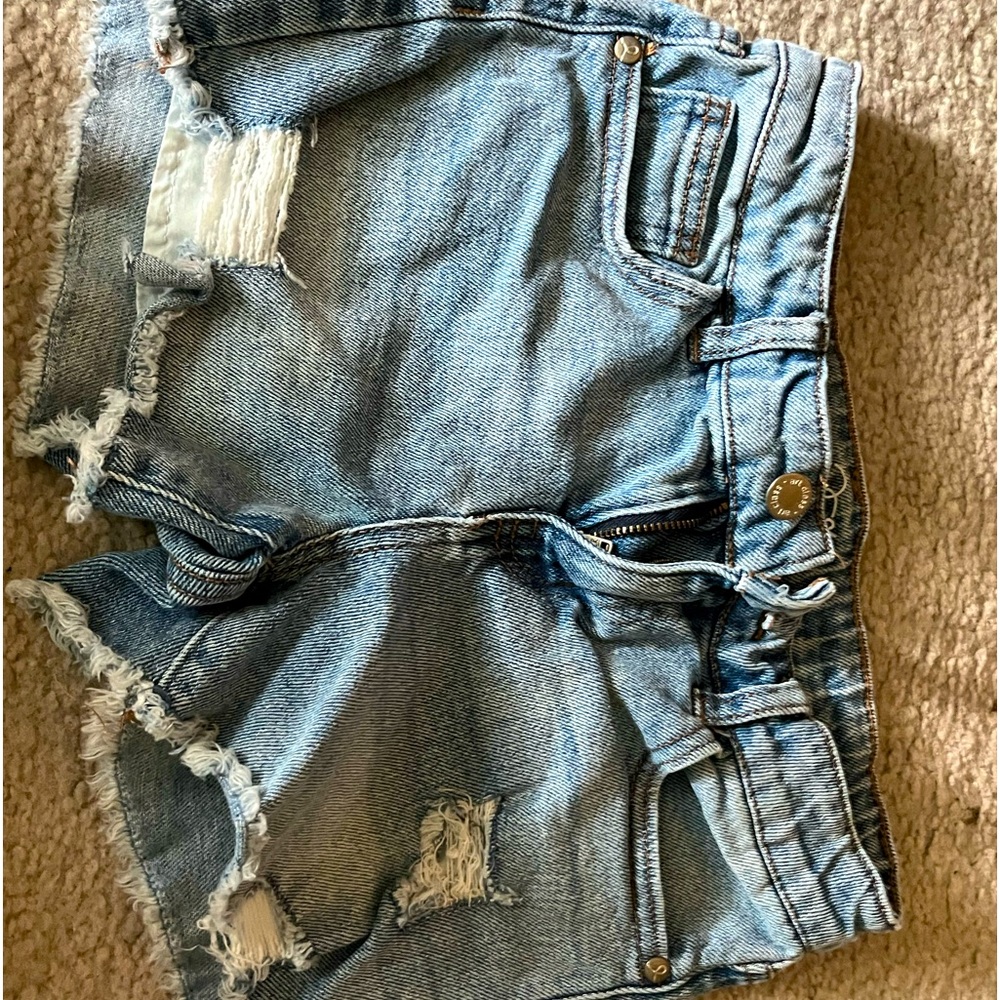 Art&Class Jean Shorts!